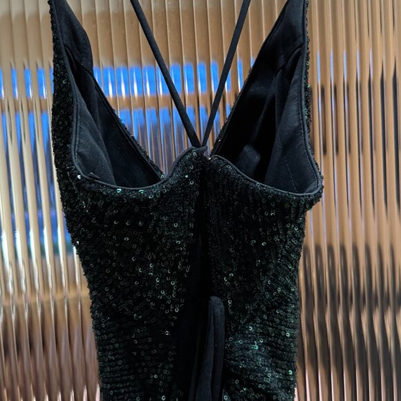 Holiday Sequin Sleeveless dress - Picture 14 of 16